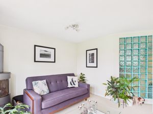 Photo 6- click for photo gallery